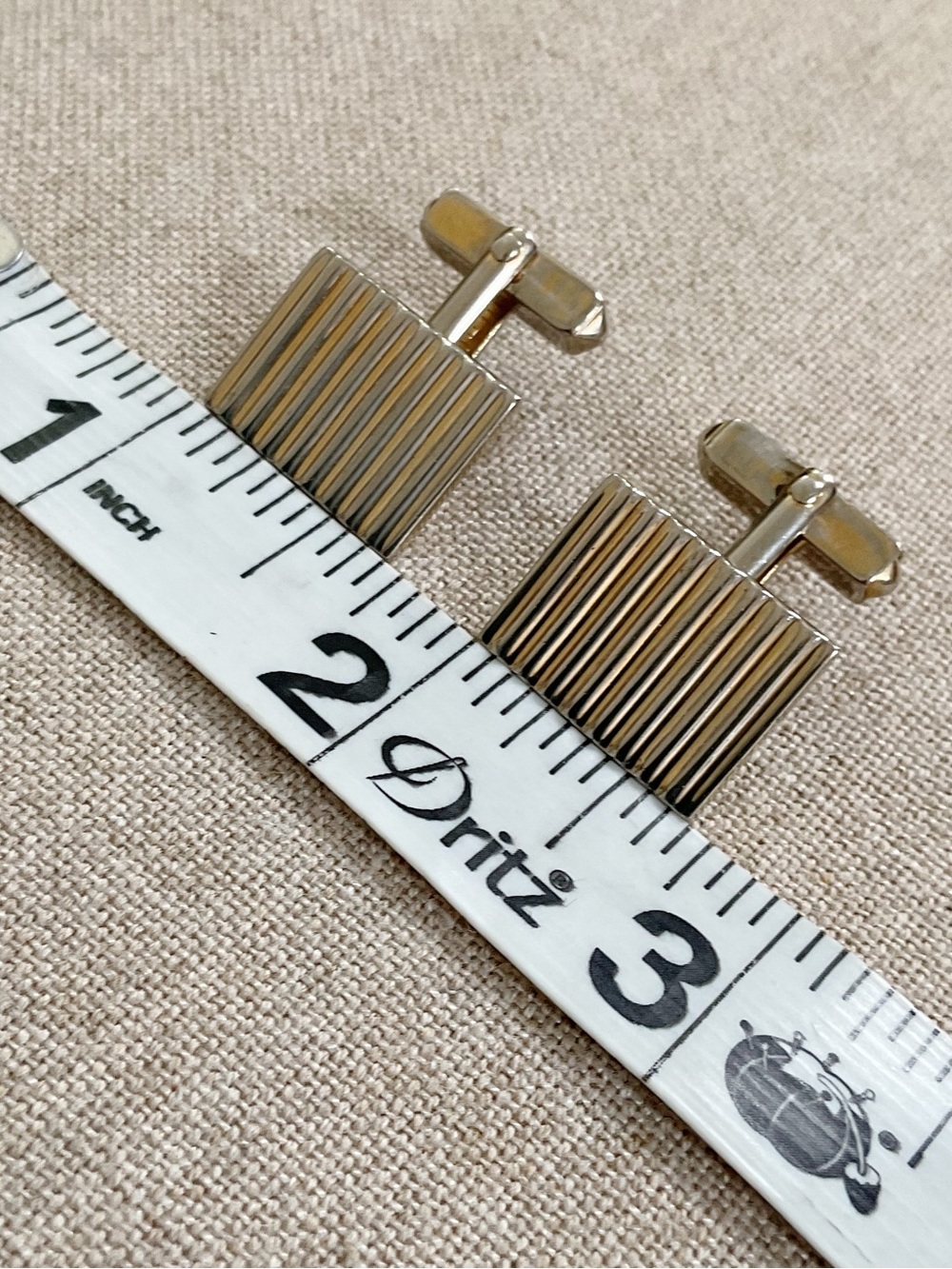 Vintage Swank Two-Tone Ribbed Rectangular Cufflinks - Picture 7 of 8